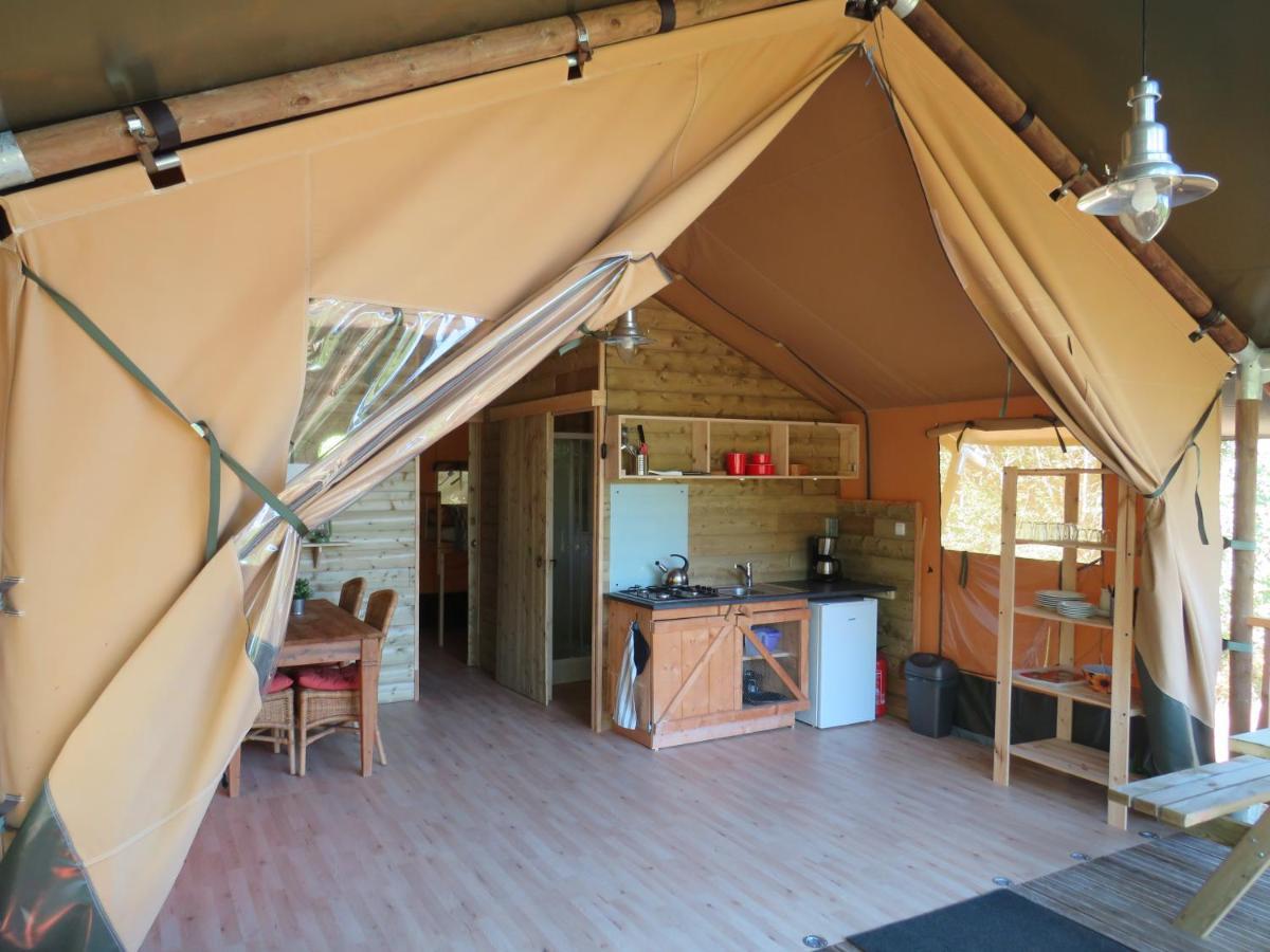 Domaine Audubert Guest House แซ็ง-ต็องโตแน็ง ภายนอก รูปภาพ